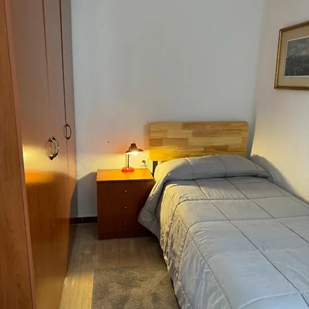 Home4u Apartamento Picasso Cerca De Todo