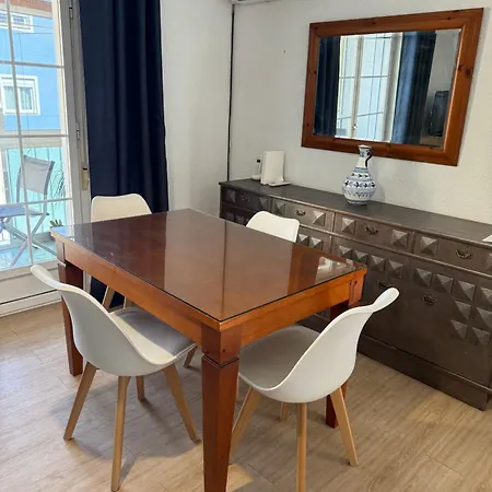 Apartment Home4u Apartamento Picasso Cerca De Todo