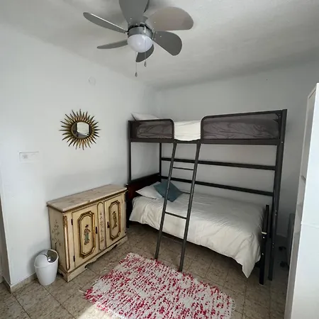 Apartment Home4u Apartamento Picasso Cerca De Todo