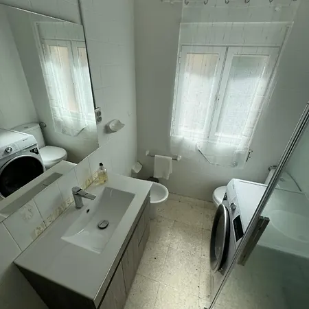 Home4u Apartamento Picasso Cerca De Todo Granada