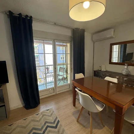 Home4u Apartamento Picasso Cerca De Todo Apartment *