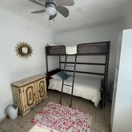 Home4u Apartamento Picasso Cerca De Todo Apartment *