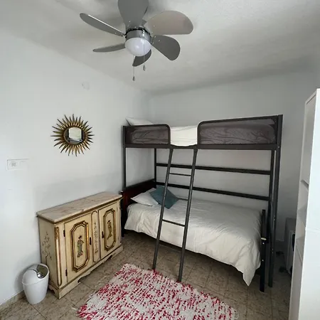 Home4u Apartamento Picasso Cerca De Todo Apartment *