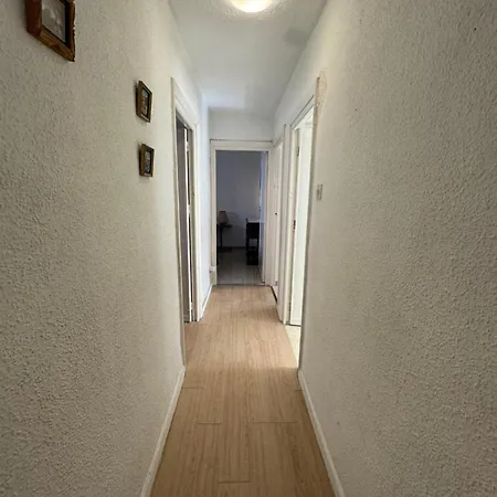 Home4u Apartamento Picasso Cerca De Todo Granada