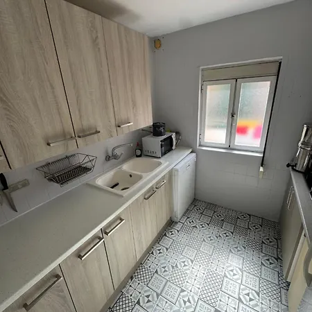 Home4u Apartamento Picasso Cerca De Todo Apartment