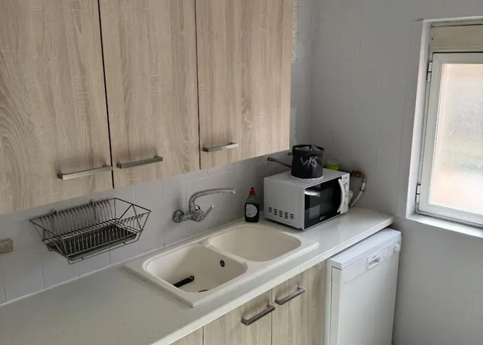 Home4u Apartamento Picasso Cerca De Todo 아파트 *