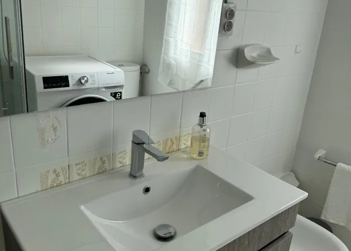 아파트 Home4u Apartamento Picasso Cerca De Todo *
