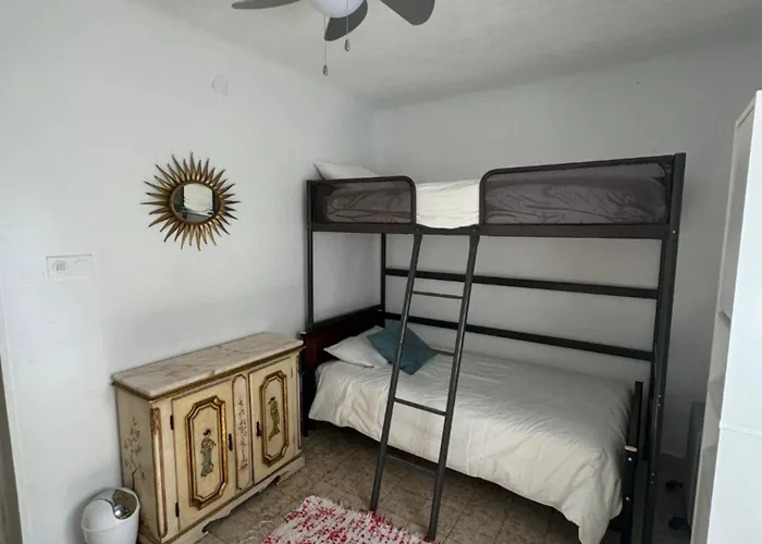 아파트 Home4u Apartamento Picasso Cerca De Todo