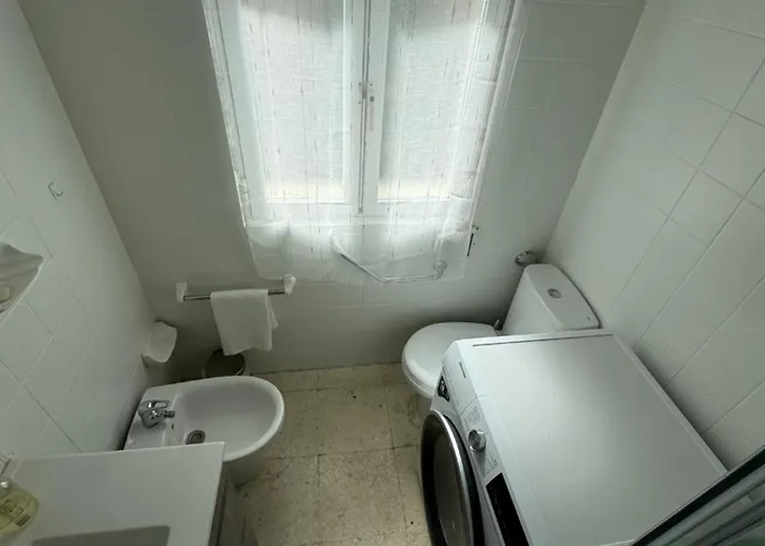 아파트 Home4u Apartamento Picasso Cerca De Todo
